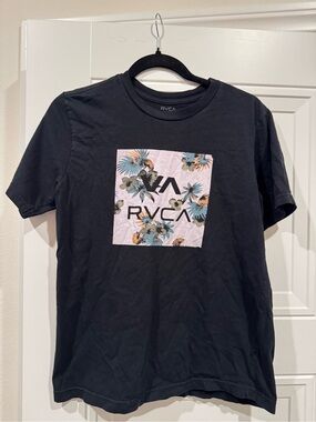 RVCA Black Short-Sleeve Tee with Floral Square Logo
